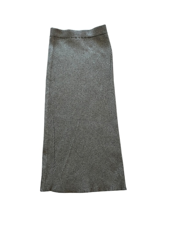 Forever 21 Dresses & Skirts - Forever 21 Gray Ribbed Knit Maxi Sweater Skirt- S